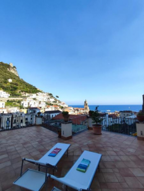 #goldenhour Amalfi